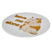 おなかの太った離れ猫が一人で カッティングボード (角)