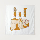 おなかの太った離れ猫が一人で タペストリー (正面(横))
