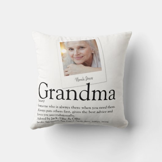 おばあちゃんおばあちゃんおばあちゃんの定義モダン写真 クッション (裏面)