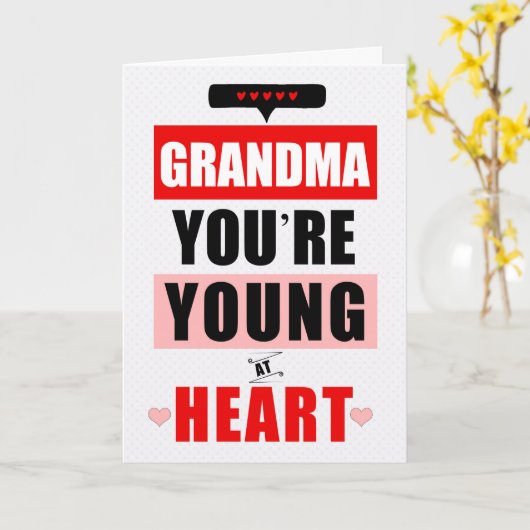 おばあちゃんおもしろいヤングアットハートユーモアのある誕生日 カード (黄色い花)