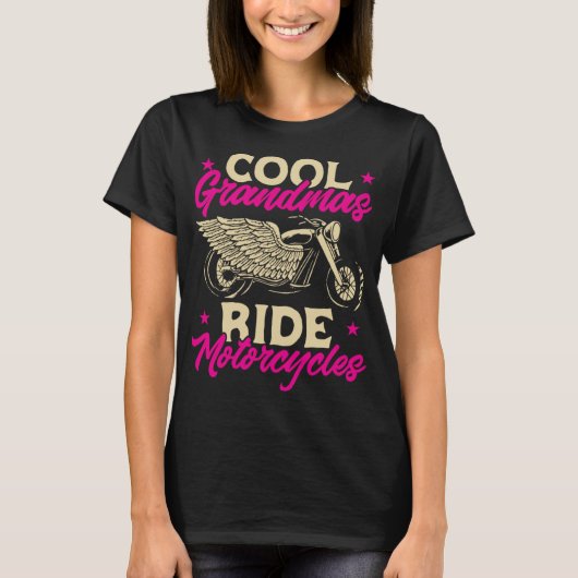 おばあちゃんがバイクに乗る おもしろい バイク好きなおばあちゃん Tシャツ (正面)