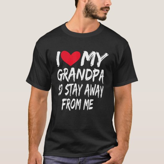 おばあちゃんが大好きだから私から遠くに離れて Tシャツ (正面)