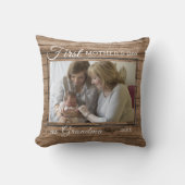 おばあちゃんが森を描く最初の母素朴の日   クッション (正面)