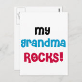 おばあちゃんがTシャツとギフトを食べる ポストカード (正面/裏面)