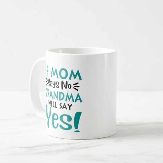 おばあちゃんがYes母の日のプレゼントを言う コーヒーマグカップ (正面左)
