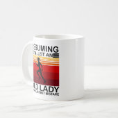 おばあちゃんだけだと思ったら最初走 コーヒーマグカップ (正面左)