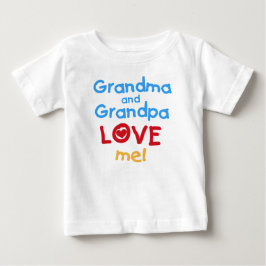 おばあちゃんとおじいちゃんは私を愛してる ベビーTシャツ
