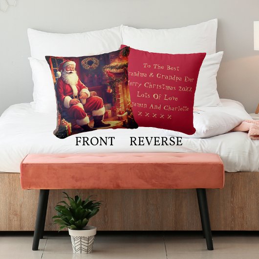 おばあちゃんとおじいちゃん | サンタが暖炉のそばで休憩 赤 クッション