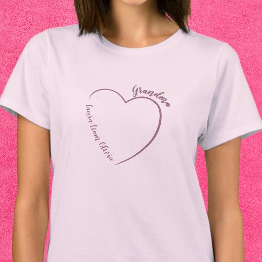おばあちゃんと孫の名前 ハート Tシャツ