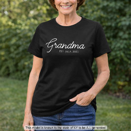 おばあちゃんになった記念ギフト Tシャツ