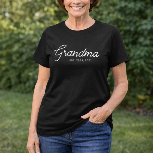 おばあちゃんになった記念ギフト Tシャツ