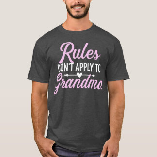 おばあちゃんにはルールが適用されない Tシャツ