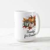 おばあちゃんに感謝かぼちゃを贈る コーヒーマグカップ (正面右)