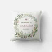 おばあちゃんに昇格 2025年予定 クッション (正面)