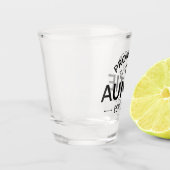 おばあちゃんに昇進した。2023 II ショットグラス (左)