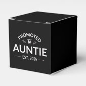 おばあちゃんに昇進した。2024 II フェイバーボックス (正面サイド)