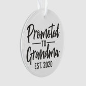 おばあちゃんに昇進 – 妊娠の発表 –  オーナメント (正面)