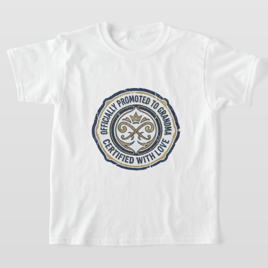 おばあちゃんに正式に昇格しました アナウンス Tシャツ (レイダウン)