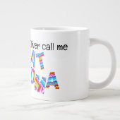 おばあちゃんに素晴らしかぎ針編み文字子供の名前を呼ぶ ジャンボコーヒーマグカップ (右)