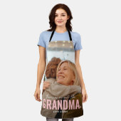 おばあちゃんのギフトみたいな人はいない エプロン (着用した状態)