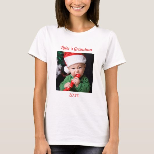 おばあちゃんのクリスマス写真 Tシャツ (正面)