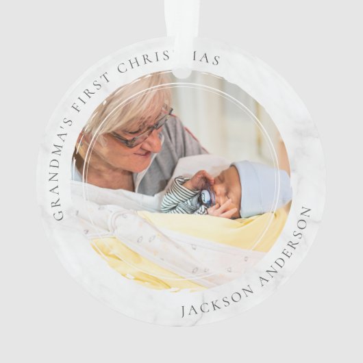 おばあちゃんの初めてのクリスマスフォトキープサケ オーナメント (裏面)