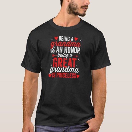おばあちゃんの女性は名誉であるグラー素晴らしである Tシャツ (正面)