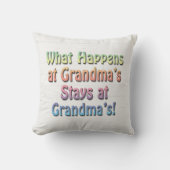 おばあちゃんの家で起こることおもしろい クッション (正面)