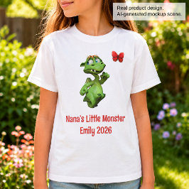 おばあちゃんの小さなモンスター カスタムお孫さんの名前 Tシャツ