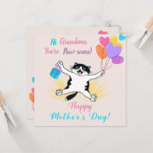 おばあちゃんの母の日 かわいい子猫 カラフルな風船 カード (正面/裏面インサイチュ)