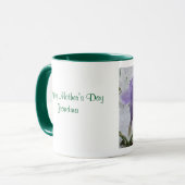 おばあちゃんの母の日 – 雪の中のクロッカス マグカップ (正面左)