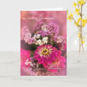おばあちゃんの誕生日ピンクフローラブーケ カード (黄色い花)