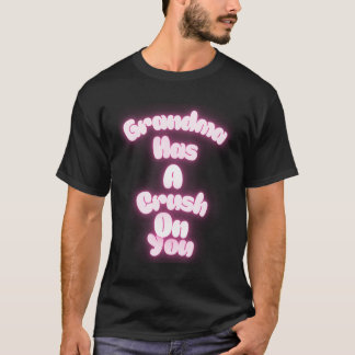おばあちゃんは好きだ Tシャツ