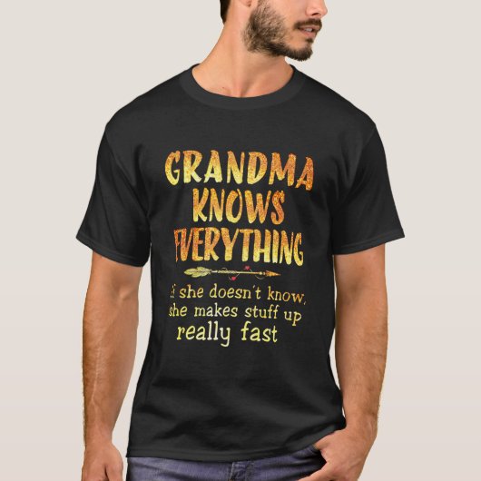 おばあちゃんは知っている Tシャツ (正面)
