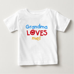 おばあちゃんは私にTシャツとギフトが大好き ベビーTシャツ