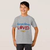 おばあちゃんは私にTシャツとギフトが大好き Tシャツ (正面フル)