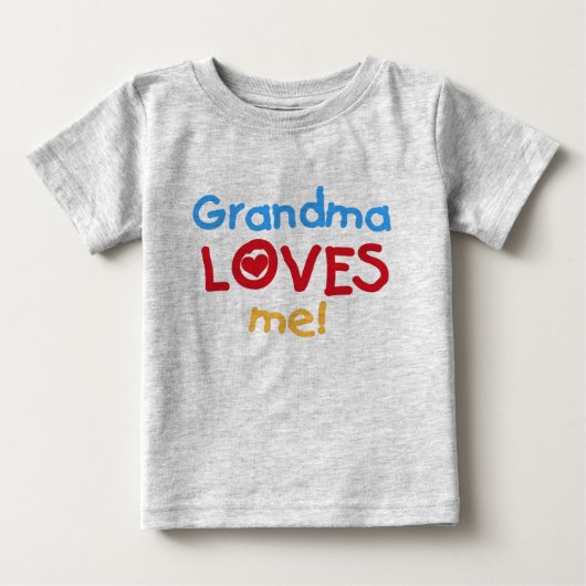 おばあちゃんは私を愛してる ベビーTシャツ (正面)