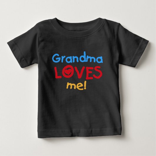 おばあちゃんは私を愛してる ベビーTシャツ (正面)