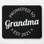 おばあちゃんエストに昇格。2021I マウスパッド (正面)