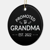 おばあちゃんエストに昇格。2022 II セラミックオーナメント (左)