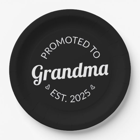 おばあちゃんエストに昇格。2025 I ペーパープレート (正面)