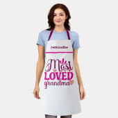 おばあちゃんキッチンで最も愛のおばあちゃんギフト エプロン (着用した状態)