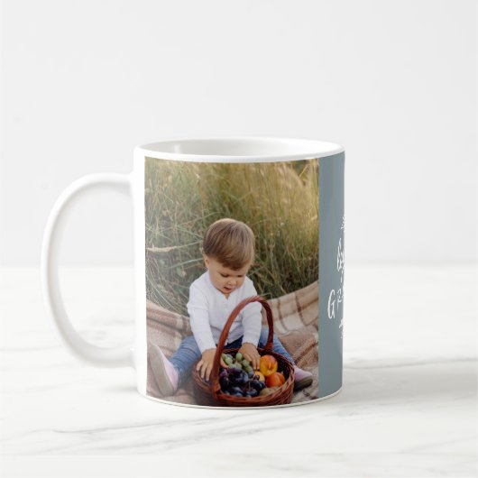 おばあちゃんギフト写真孫シンプルタイポグラフィ コーヒーマグカップ (左)