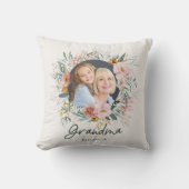 おばあちゃんギフト2フォトピンクガーリーの水彩フローラ クッション (正面)