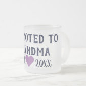 おばあちゃんネイビー&パープルマグカップに昇格 フロストグラスマグカップ (正面右)