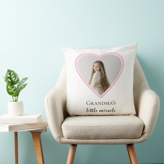 おばあちゃんパーソナライズされたの小さな奇跡のハート写真 クッション (椅子)