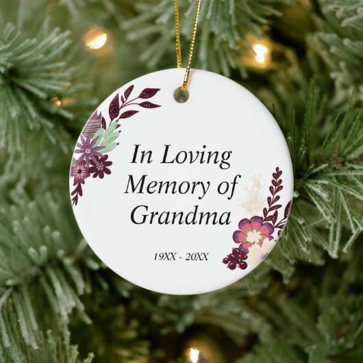 おばあちゃんパーソナライズされたの思い出を愛する記念碑 セラミックオーナメント (ツリー)