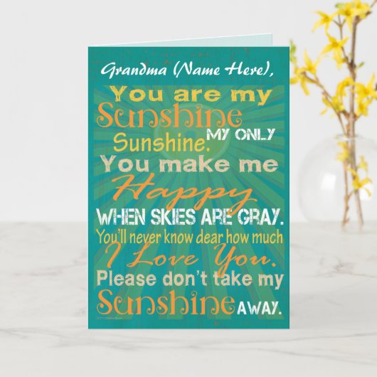 おばあちゃんパーソナライズされた、あなたは私のサンシャイングリーティング カード