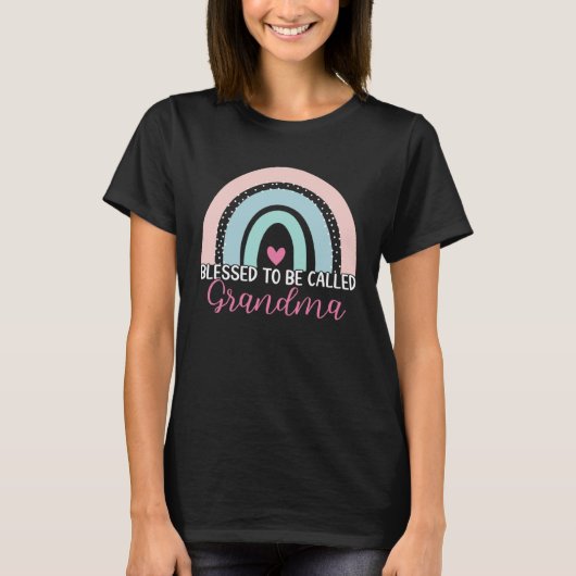 おばあちゃんボホ賛美虹の母と呼ばれるかわいい Tシャツ (正面)