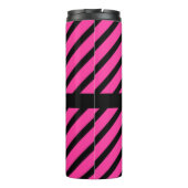 おばあちゃんモダンの黒とピンクのストライプパターン タンブラー (裏面)